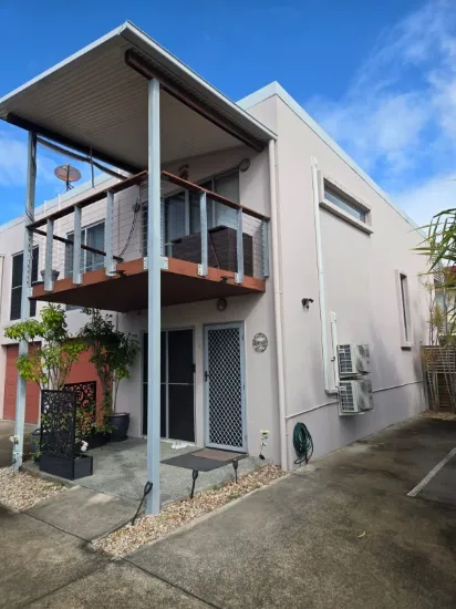 1/24 Kangaroo Avenue, Bongaree QLD 4507-Image