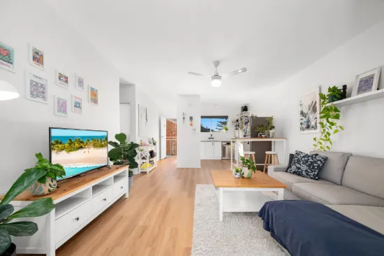 1/246 Cavendish Road, Coorparoo, Qld 4151