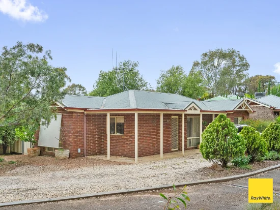 1/25 Ennor Place, Kangaroo Flat, Vic 3555