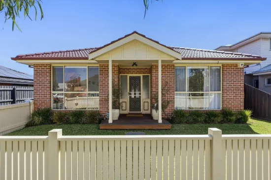 1/25 Mulga Street, Altona, Vic 3018