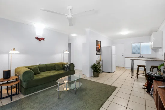 1/282 Lake Street, Cairns North, Qld 4870