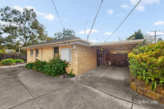 1/298 Parer Road, Airport West, Vic 3042 - For Rent