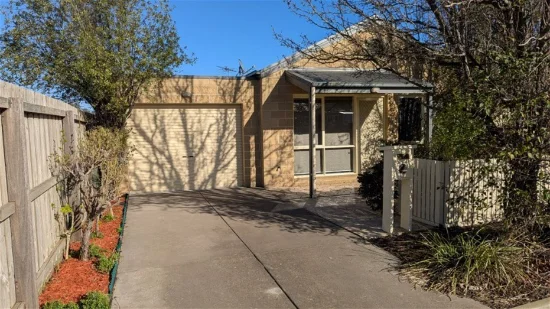 1/3-5 Stephen Street, Riddells Creek, Vic 3431