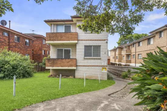 1/3 Colin Street, Lakemba, NSW 2195