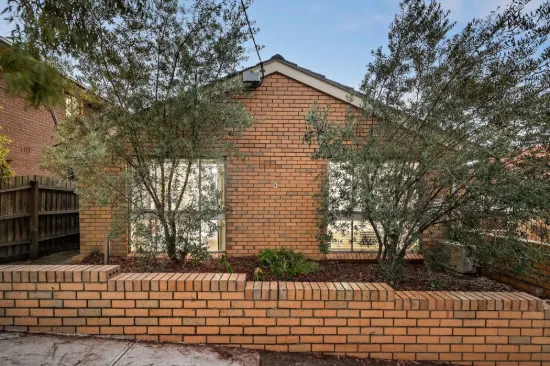 1/3 Cooper Street, Brunswick West VIC 3055-Image
