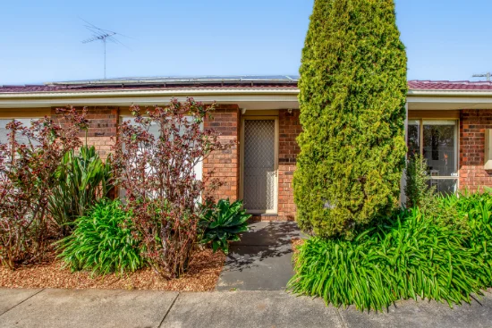 1/3 Darnley Drive, Skye, Vic 3977