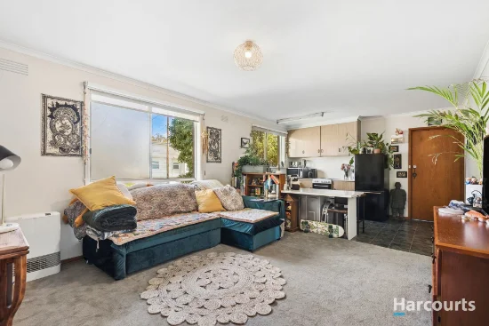 1/3 Lancaster Avenue, Newcomb, Vic 3219