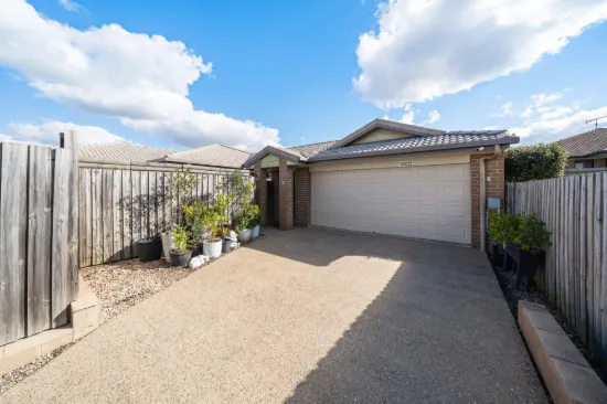 1/3 Paperbark Drive, Glenvale, Qld 4350