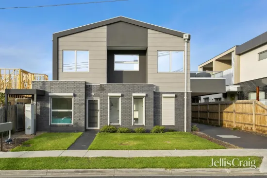 1/3 Queen Street, Essendon, Vic 3040