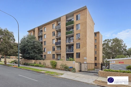 1/32 Cambridge, West Leederville, WA 6007