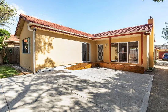 1/32 Fairway Street, Frankston VIC 3199-Image