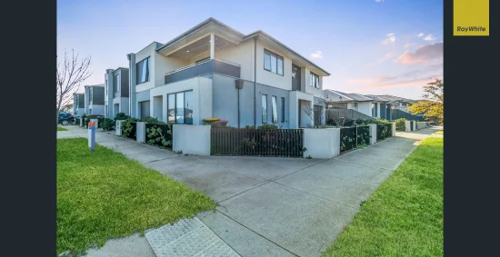 1/32 Palara Drive, Strathtulloh, Vic 3338