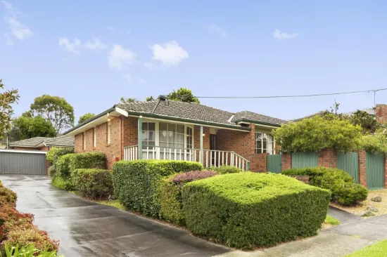 1/32 Russell Street, Surrey Hills, Vic 3127