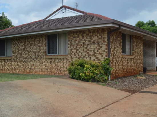 1/353 West Street, Kearneys Spring, Qld 4350