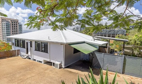 1/37 Hale St, Townsville City, Qld 4810
