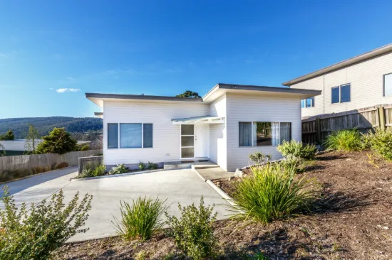1/38 Hutchins Street, Kingston, Tas 7050