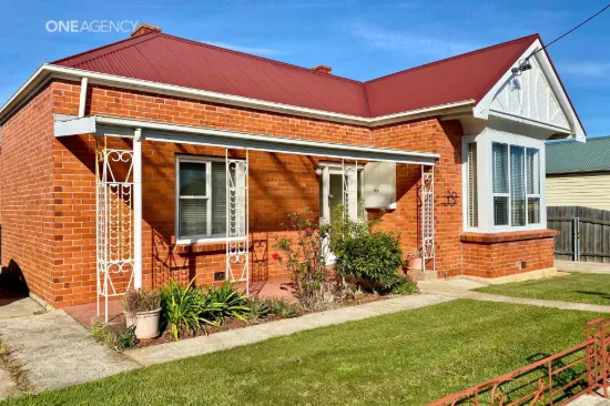 1/39 Turton Street, Devonport, Tas 7310