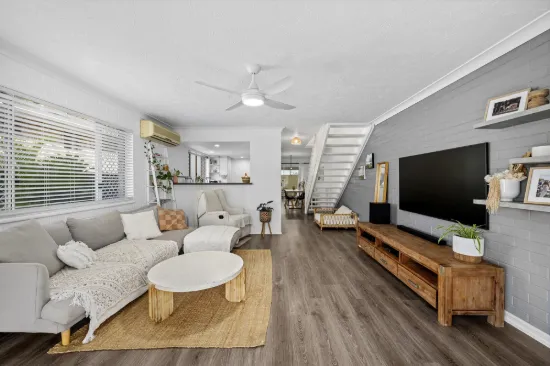 1/4-6 Snowgum Court, Burleigh Waters, Qld 4220