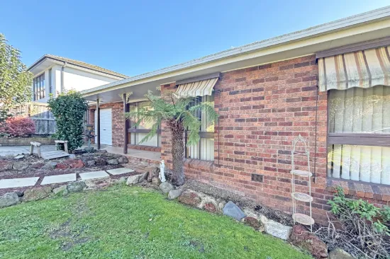 1/4 Alexander Street, Warragul, Vic 3820