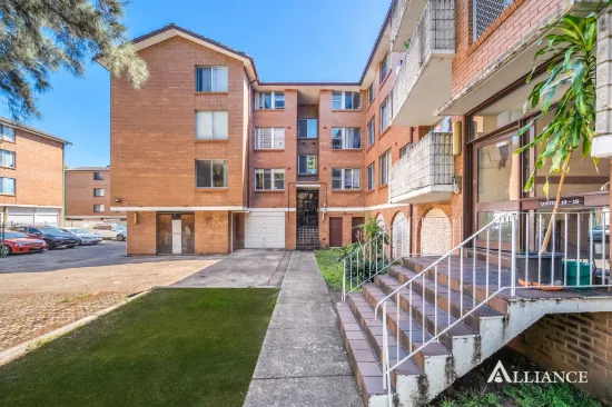 1/4 Beale Street, Liverpool, NSW 2170