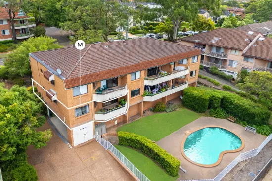 1/4 Freeman Place, Carlingford, NSW 2118