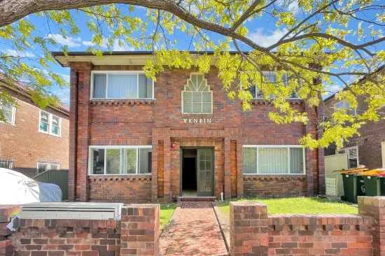 1/4 Grainger Avenue, Ashfield, NSW 2131