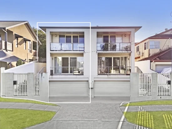 1/4 King Street, Southport, Qld 4215