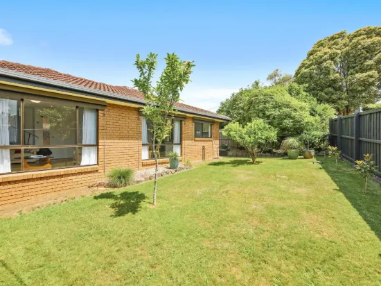 1/4 Nobel Street, Warragul, Vic 3820