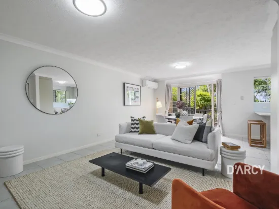 1/4 Woodland Street, Ashgrove, Qld 4060