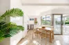 1/40 Hastings Street, Noosa Heads, Qld 4567-Image