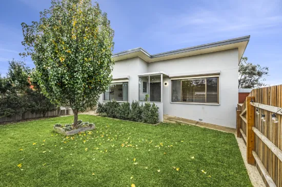 1/40 Thorburn Street, Bell Park, Vic 3215
