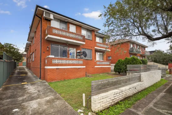 1/41 Augusta Street, Punchbowl, NSW 2196