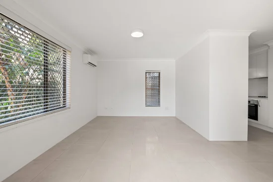 1/42 Sunbrite Avenue, Mermaid Beach, Qld 4218