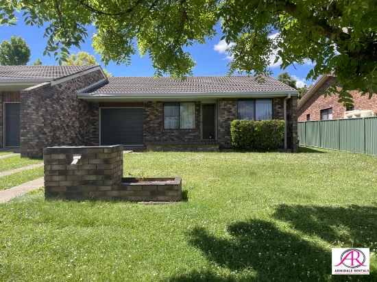 1/43 Murray Ave, Armidale, NSW 2350