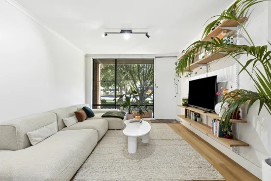 1/45 Barrabool Road, Highton, Vic 3216