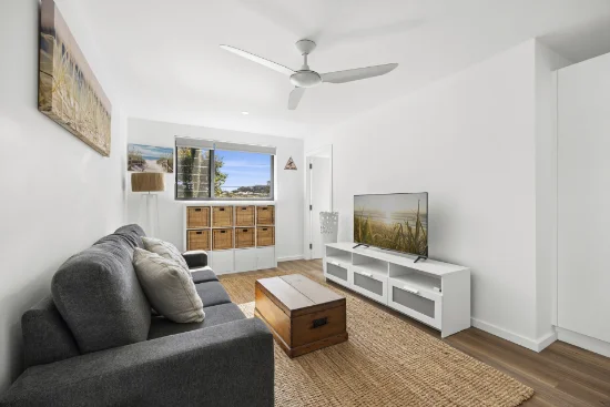 1/45 Sydney Road, Warriewood, NSW 2102