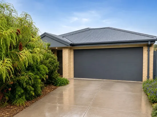1/48 Potton Av, Rosebud, Vic 3939