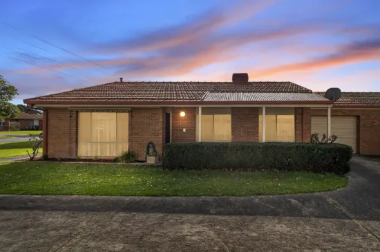 1/49 King Street, Pakenham, Vic 3810