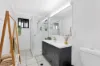 1/4A Hillvue Crescent, Avoca QLD 4670-Image