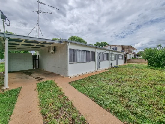 1/5 Elliott Avenue, Mount Isa, Qld 4825