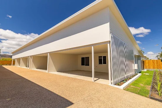 1/5 Oonoonba Rd, Idalia, Qld 4811
