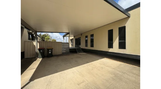 1/51 Kemmis St, Nebo, Qld 4742