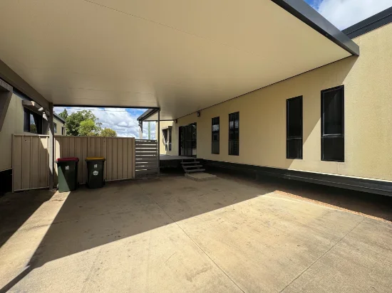1/51 Kemmis Street, Nebo, Qld 4742