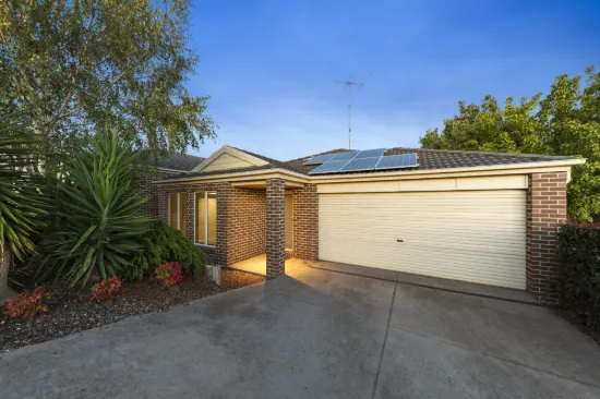 1/51 Leigh Drive, Pakenham, Vic 3810