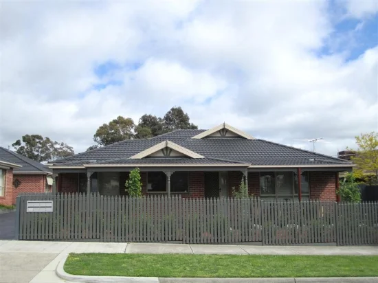1/524 Elizabeth Drive, Sunbury, Vic 3429
