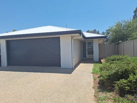 1/53 Acacia Drive, Miles, Qld 4415