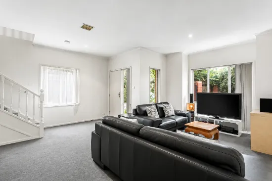 1/565 Whitehorse Road, Mitcham, Vic 3132