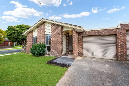 1/5a Crampton Crescent, Mill Park, Vic 3082