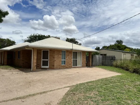 1/6 Barton Street, Emerald, Qld 4720