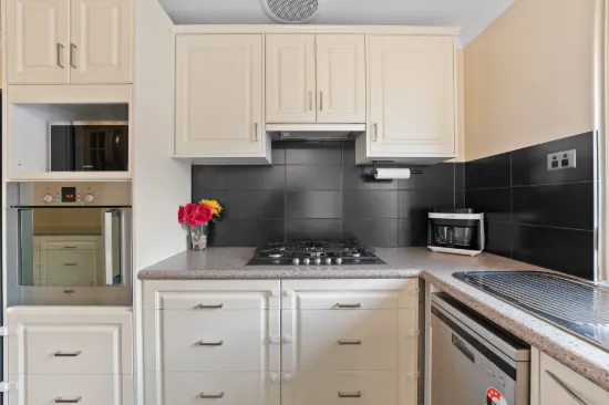 1/6 Mornington Boulevard, Waikiki, WA 6169-Image